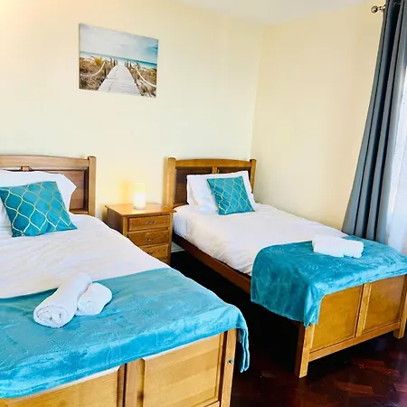 アパート Sunshine Serenity Top Floor With Ocean Views, Private Parking In Calheta, Madeira Estreito da Calheta