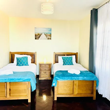 アパート Sunshine Serenity Top Floor With Ocean Views, Private Parking In Calheta, Madeira Estreito da Calheta